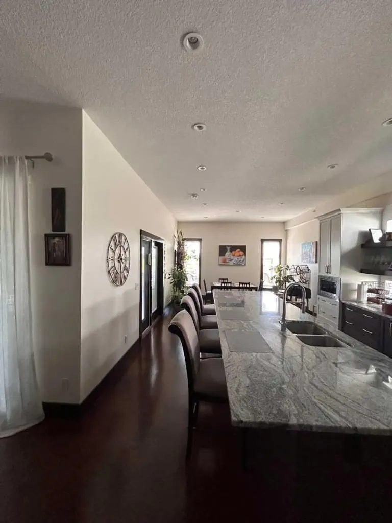 596 Muirfield Crescent Lyalta AB T0J1Y0