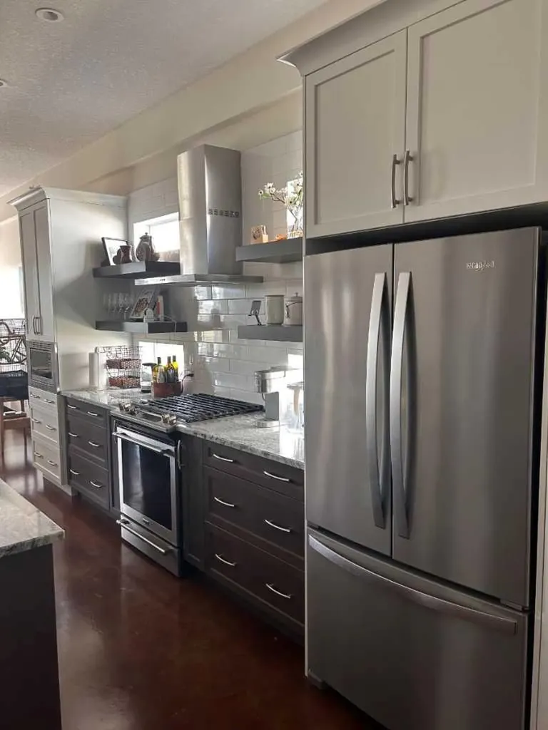 596 Muirfield Crescent Lyalta AB T0J1Y0