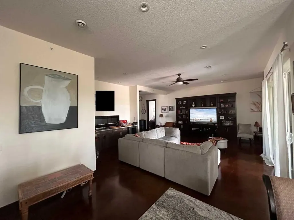 596 Muirfield Crescent Lyalta AB T0J1Y0