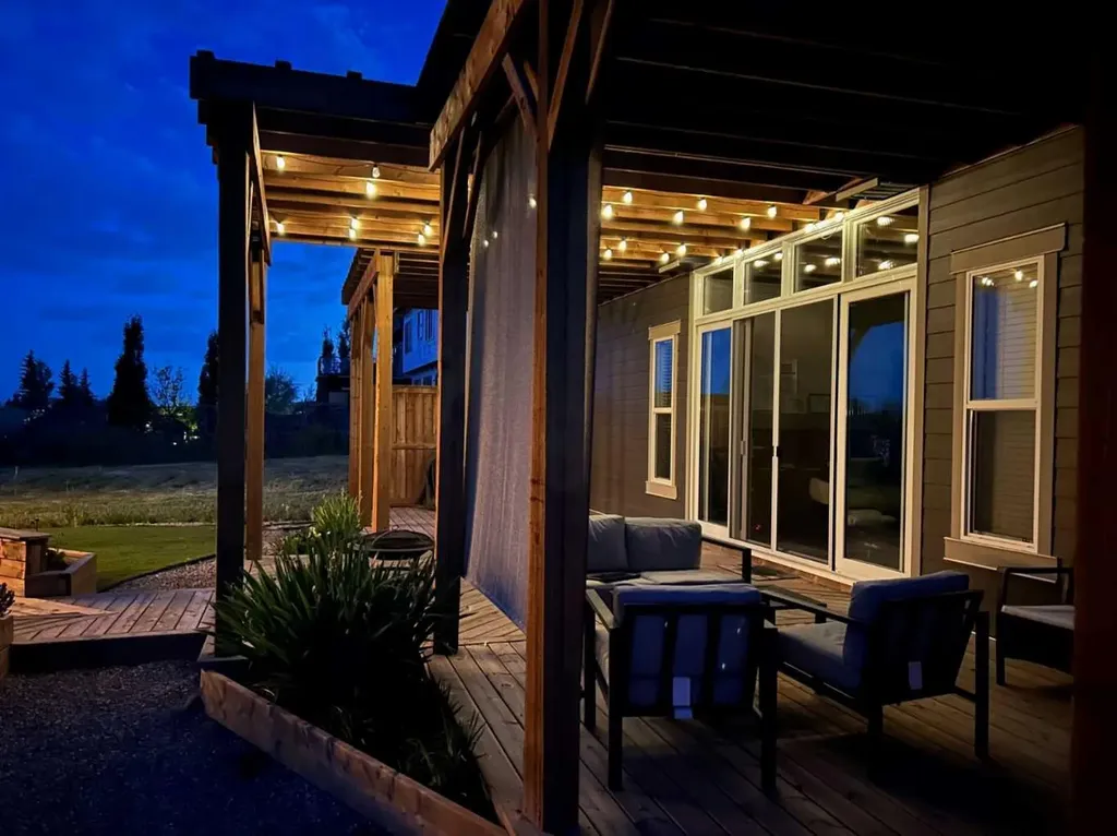 596 Muirfield Crescent Lyalta AB T0J1Y0