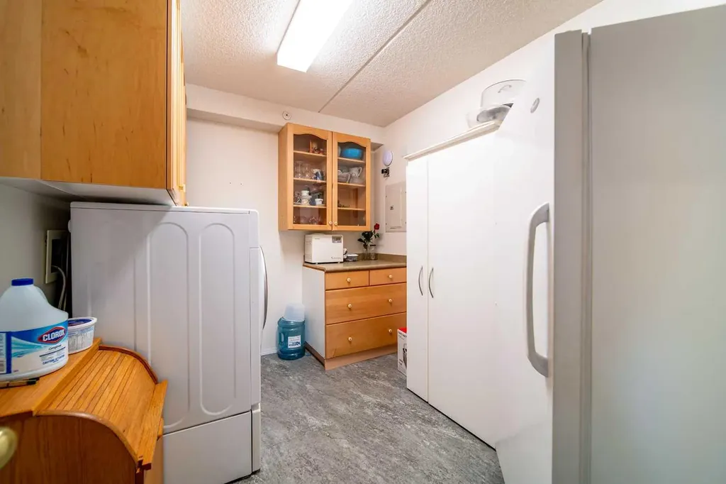 848 4 Avenue Wainwright AB T9W 1V6