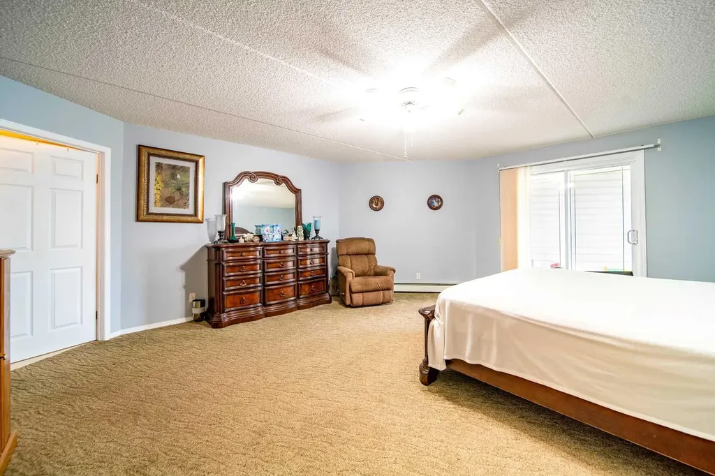 848 4 Avenue Wainwright AB T9W 1V6