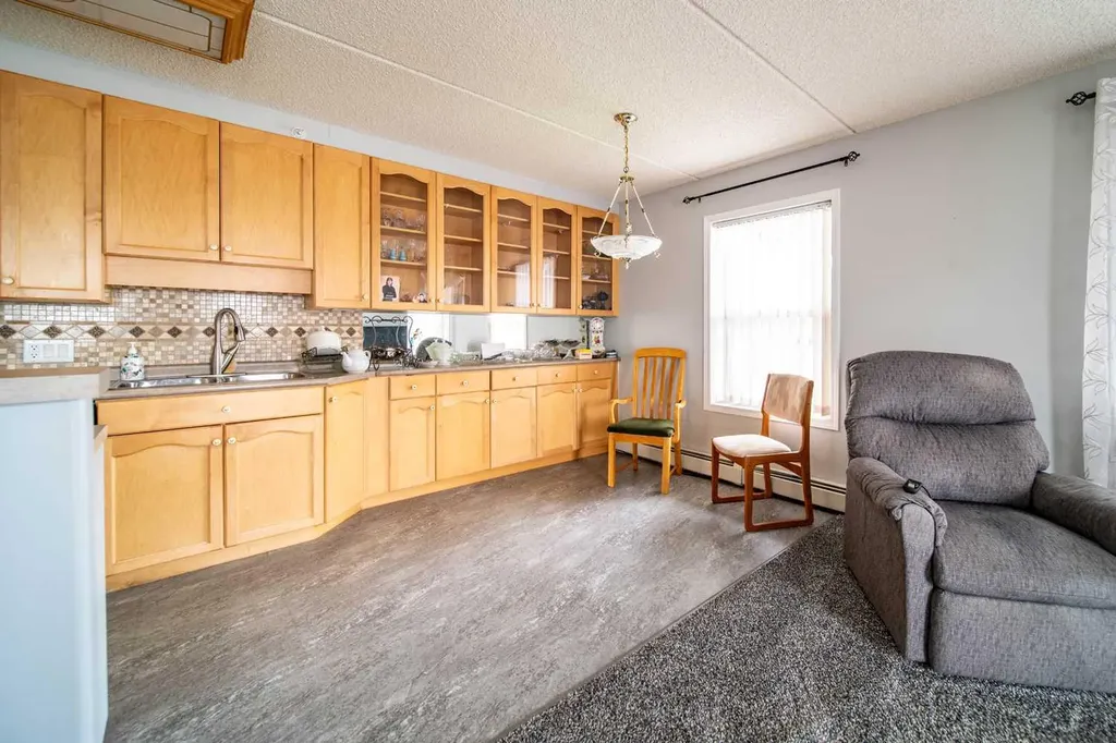 848 4 Avenue Wainwright AB T9W 1V6
