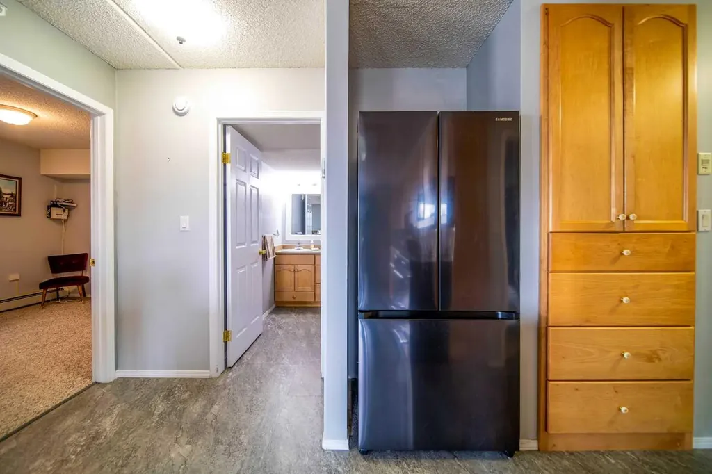 848 4 Avenue Wainwright AB T9W 1V6