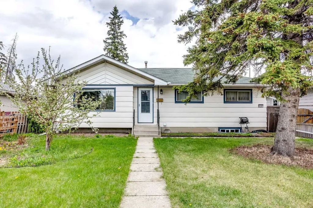 920 41 Street SE Calgary AB T2A1K5