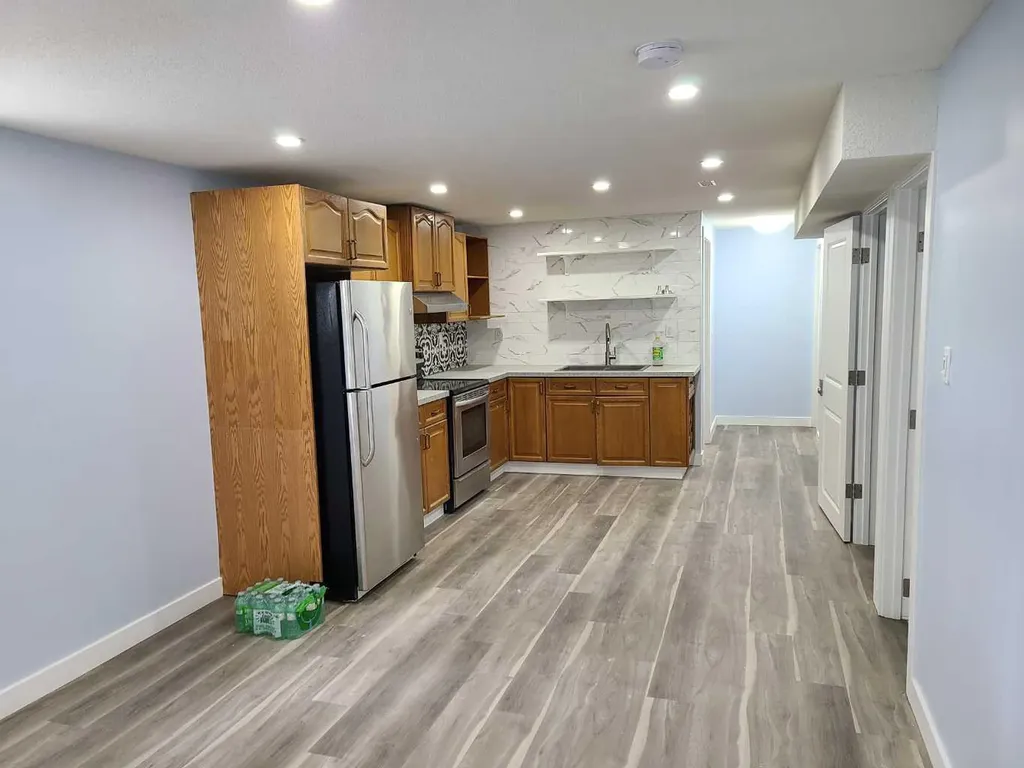 920 41 Street SE Calgary AB T2A1K5