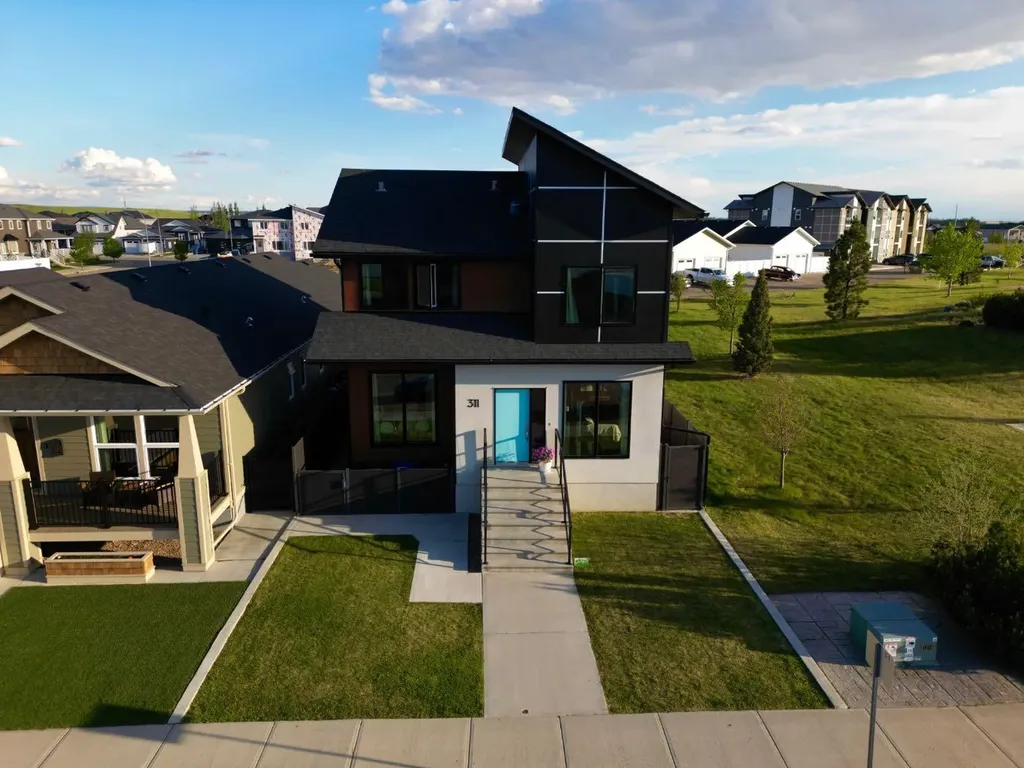 311 Somerside Road SE Medicine Hat AB T1B0H3