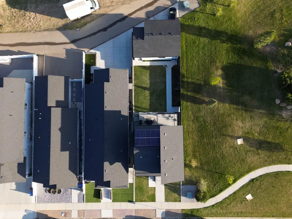 311 Somerside Road SE Medicine Hat AB T1B0H3