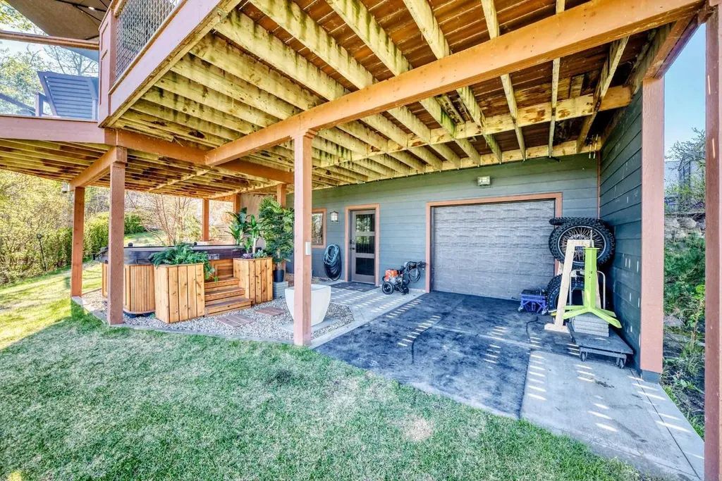 40422 Range Road 10 Rural Lacombe County AB T0C 0J0