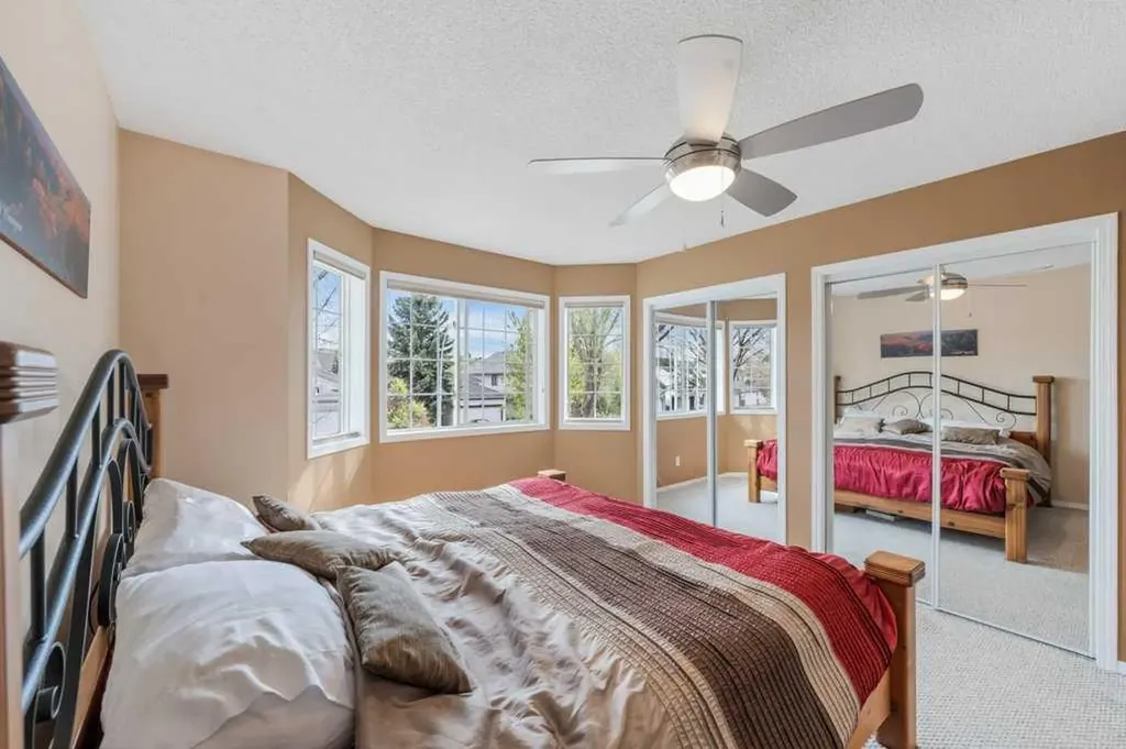 10744 Hidden Valley Drive NW Calgary AB T3A 5K1