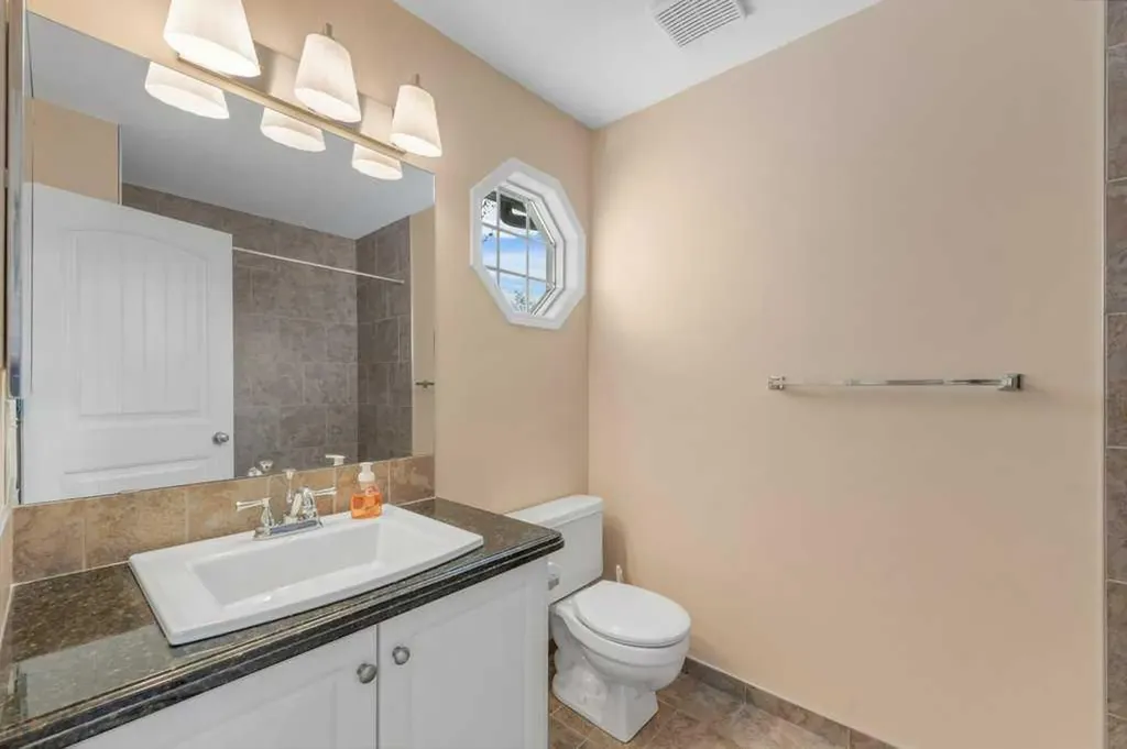 10744 Hidden Valley Drive NW Calgary AB T3A 5K1