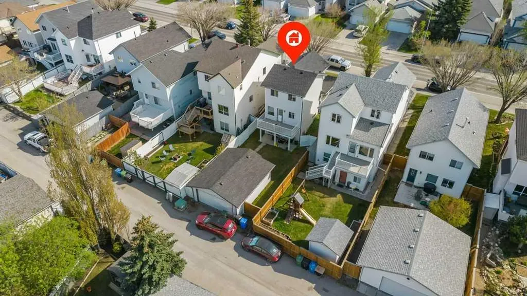 10744 Hidden Valley Drive NW Calgary AB T3A 5K1
