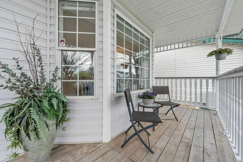 10744 Hidden Valley Drive NW Calgary AB T3A 5K1