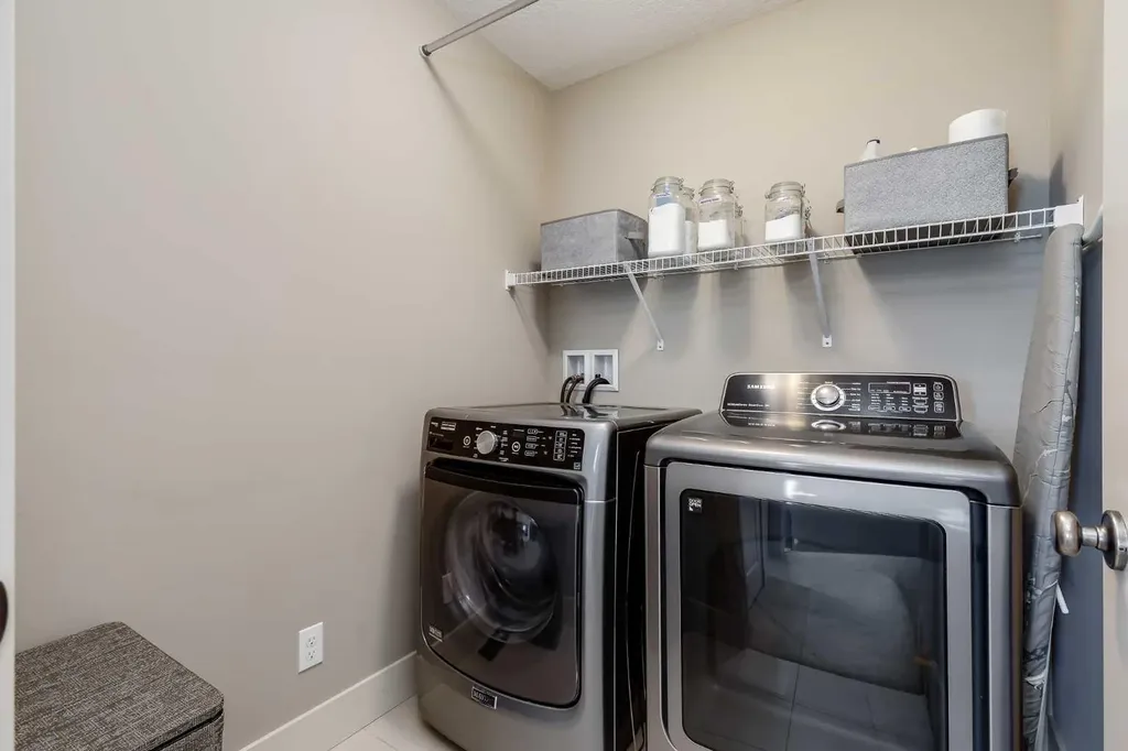 59 Sage Berry Place NW Calgary AB T3R 0L1