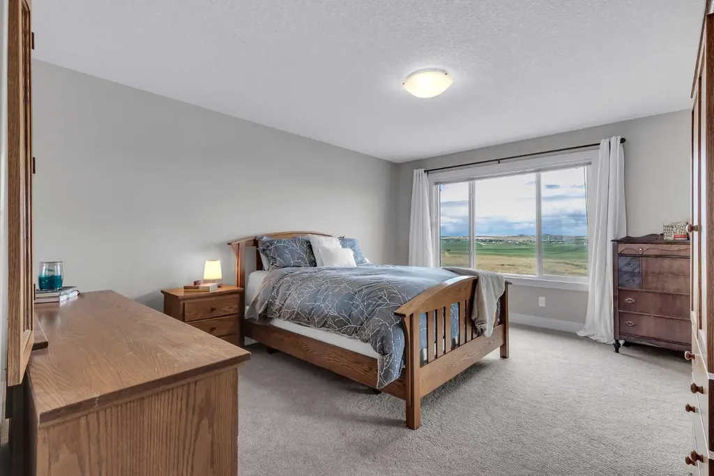 59 Sage Berry Place NW Calgary AB T3R 0L1