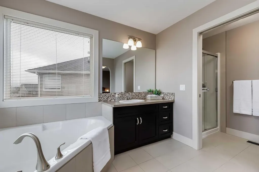 59 Sage Berry Place NW Calgary AB T3R 0L1