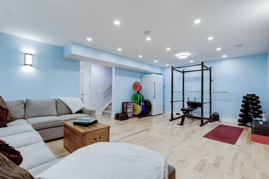 59 Sage Berry Place NW Calgary AB T3R 0L1