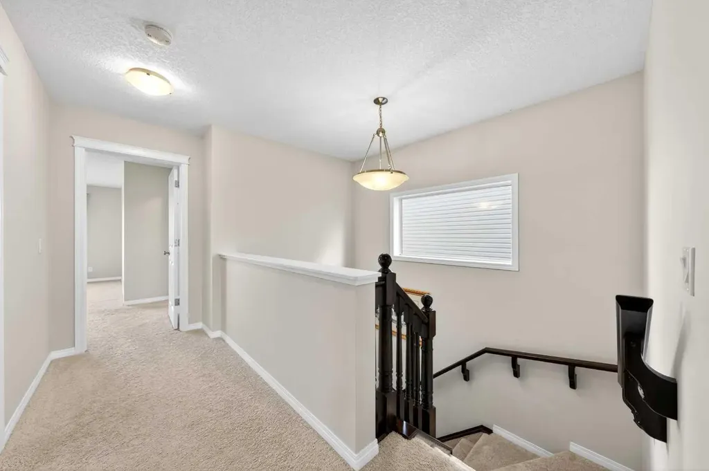 277 Panton Way NW Calgary AB T3K 0X4