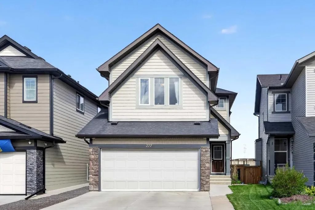 277 Panton Way NW Calgary AB T3K 0X4