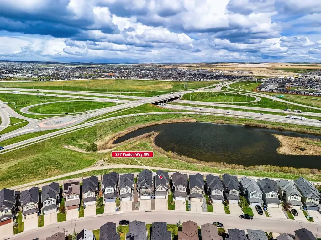 277 Panton Way NW Calgary AB T3K 0X4