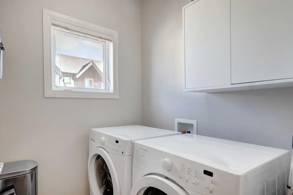 2301 Wentworth Villas SW Calgary AB T3H 0K8