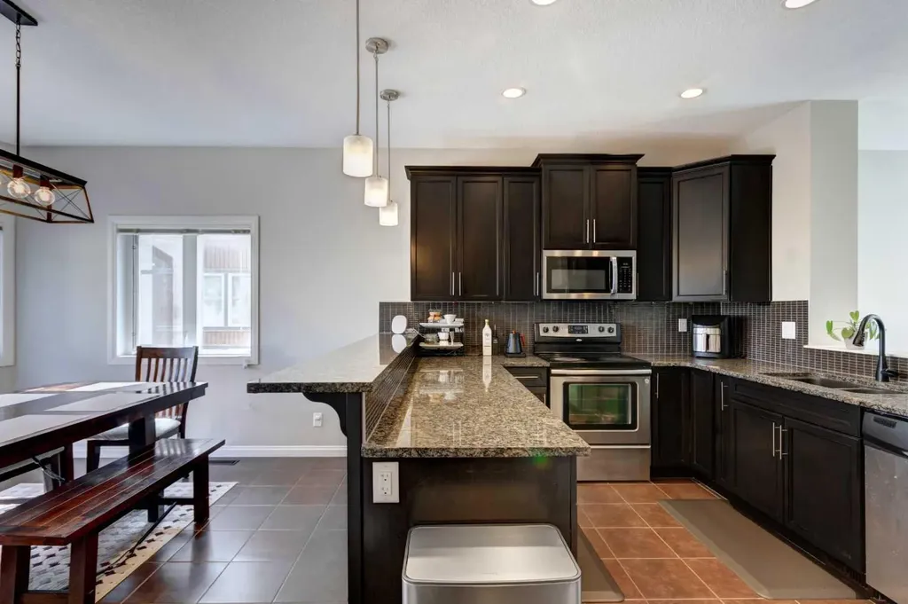 2301 Wentworth Villas SW Calgary AB T3H 0K8