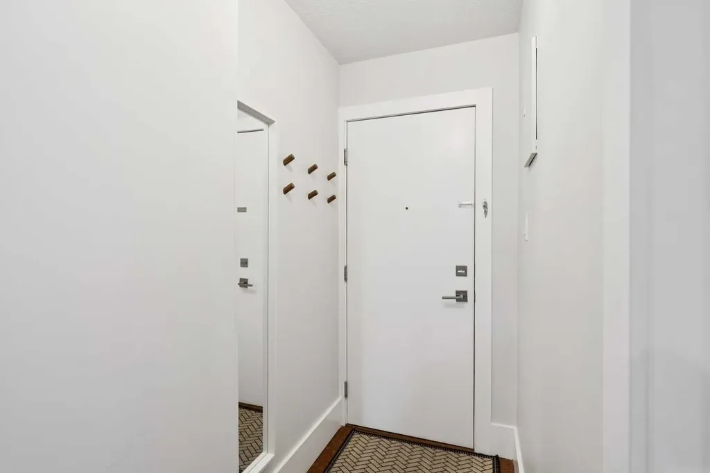 1603 26 Avenue SW Calgary AB T2T 1C7