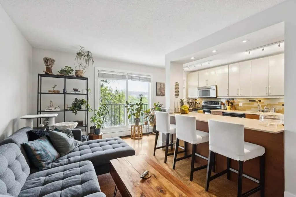 1603 26 Avenue SW Calgary AB T2T 1C7