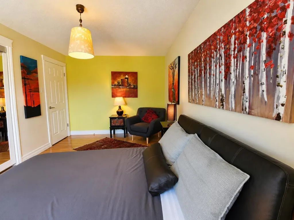 228 Willow Ridge Place SE Calgary AB T2J 1N3