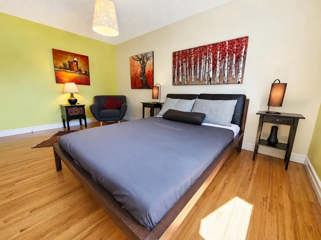 228 Willow Ridge Place SE Calgary AB T2J 1N3