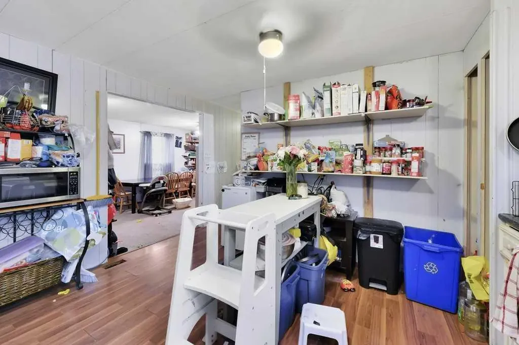 36 Hearthstone Drive Lacombe AB T4L 1P6