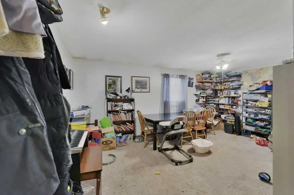 36 Hearthstone Drive Lacombe AB T4L 1P6