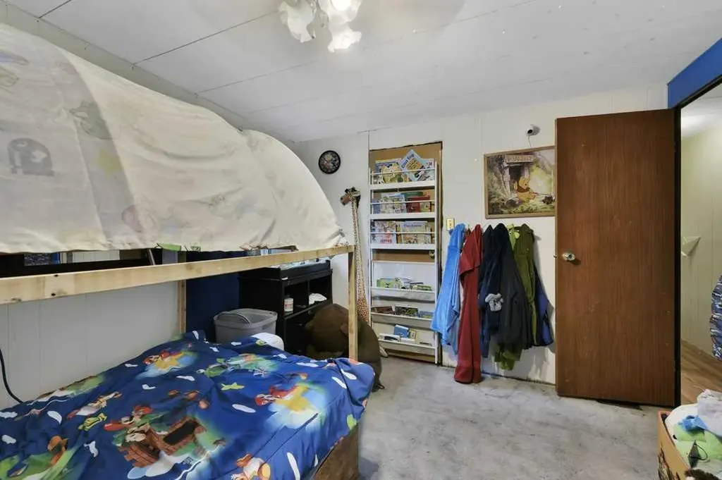 36 Hearthstone Drive Lacombe AB T4L 1P6