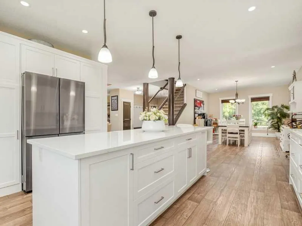 521 12th Avenue W Barnwell AB T0K0B0