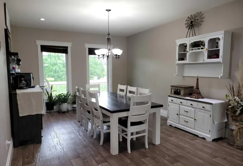 521 12th Avenue W Barnwell AB T0K0B0