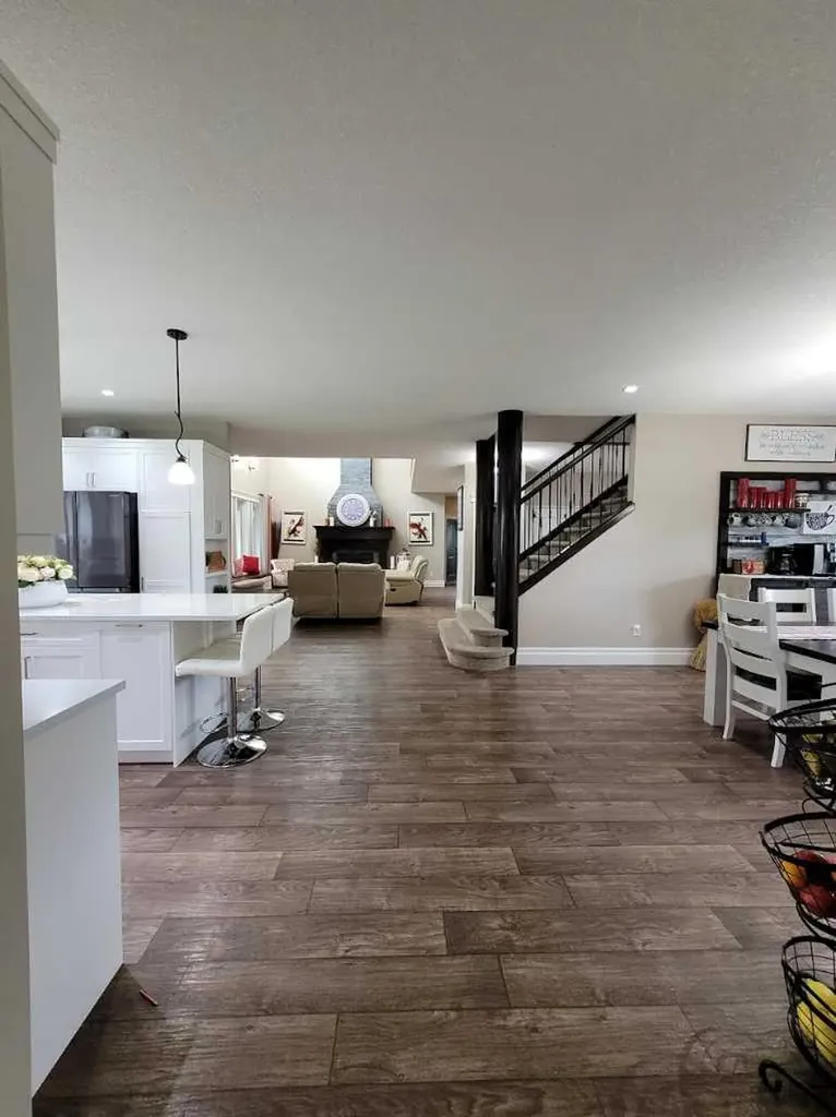 521 12th Avenue W Barnwell AB T0K0B0
