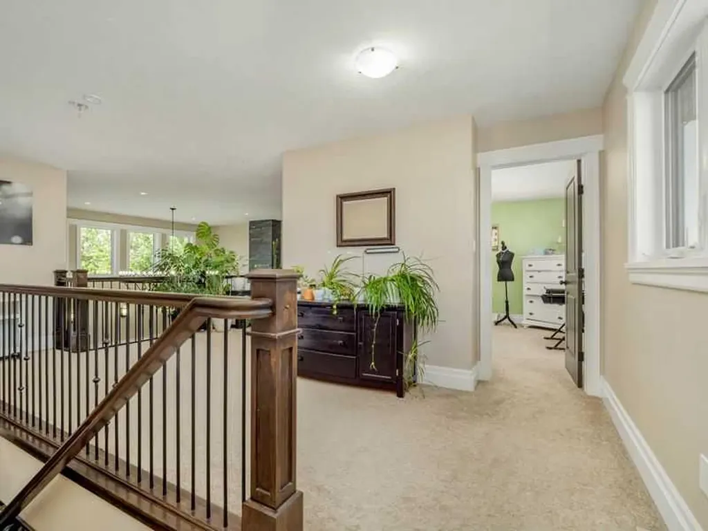 521 12th Avenue W Barnwell AB T0K0B0