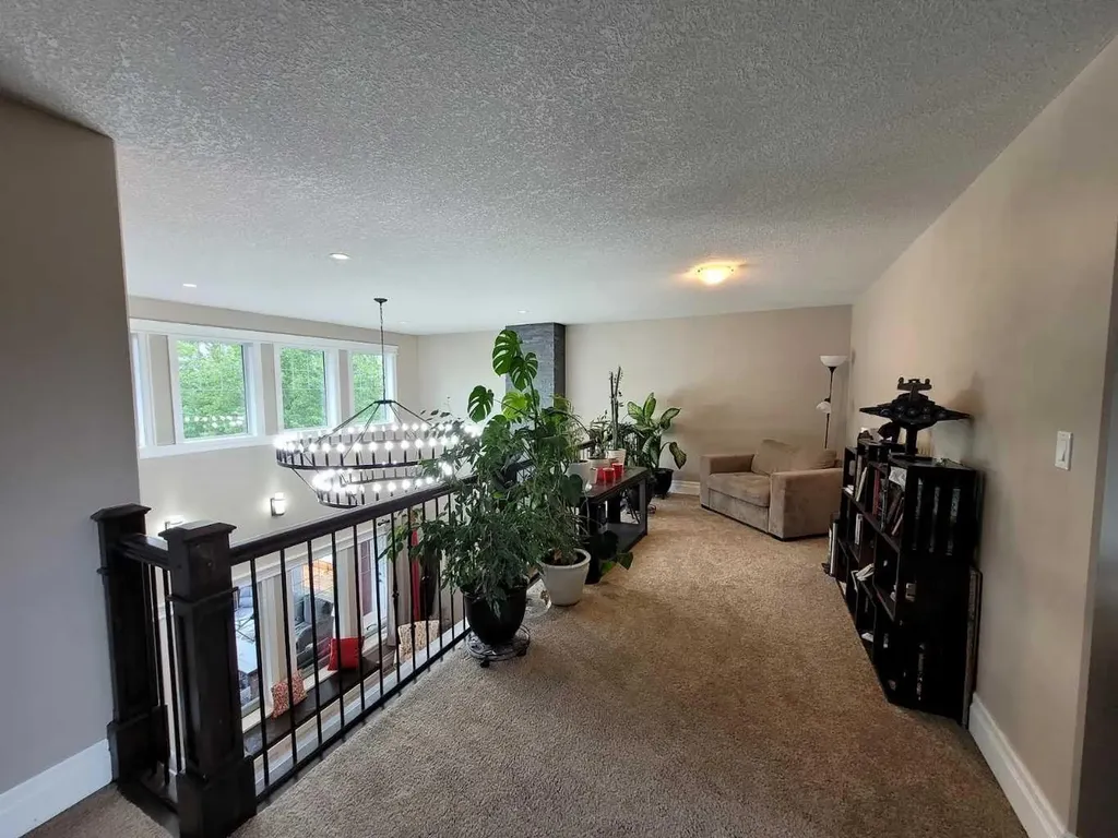 521 12th Avenue W Barnwell AB T0K0B0