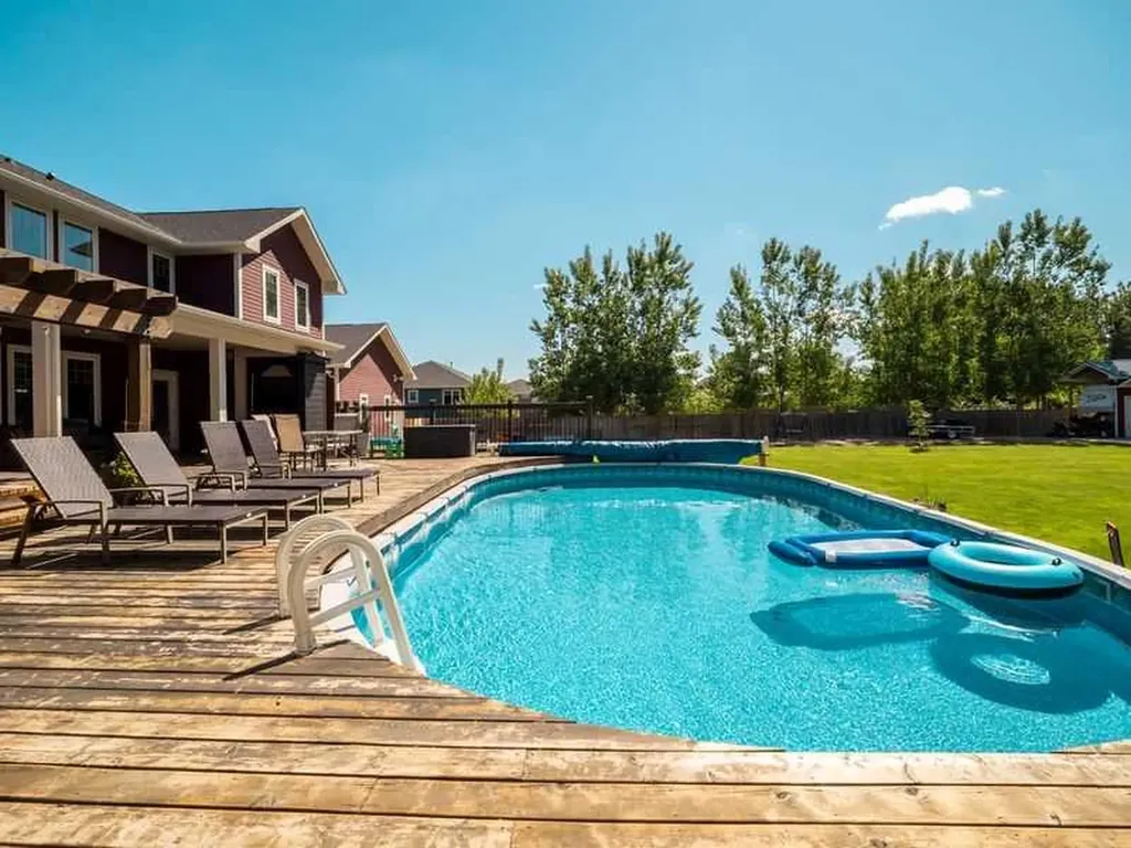 521 12th Avenue W Barnwell AB T0K0B0
