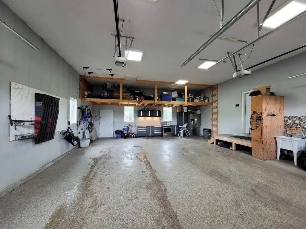 521 12th Avenue W Barnwell AB T0K0B0