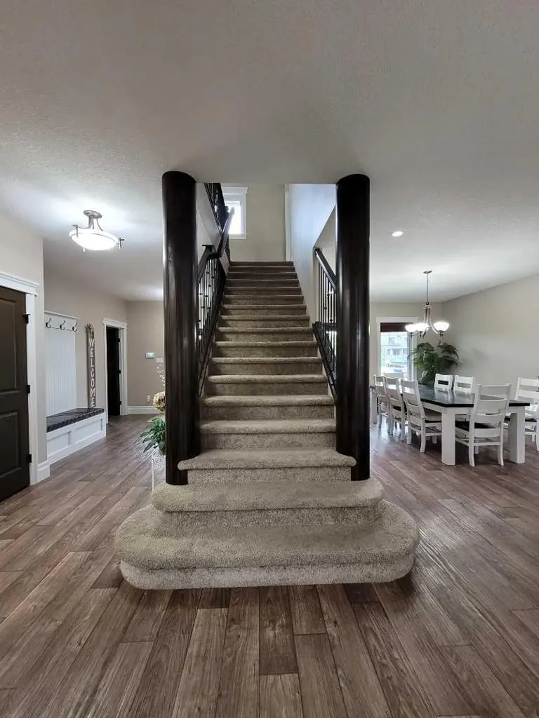 521 12th Avenue W Barnwell AB T0K0B0