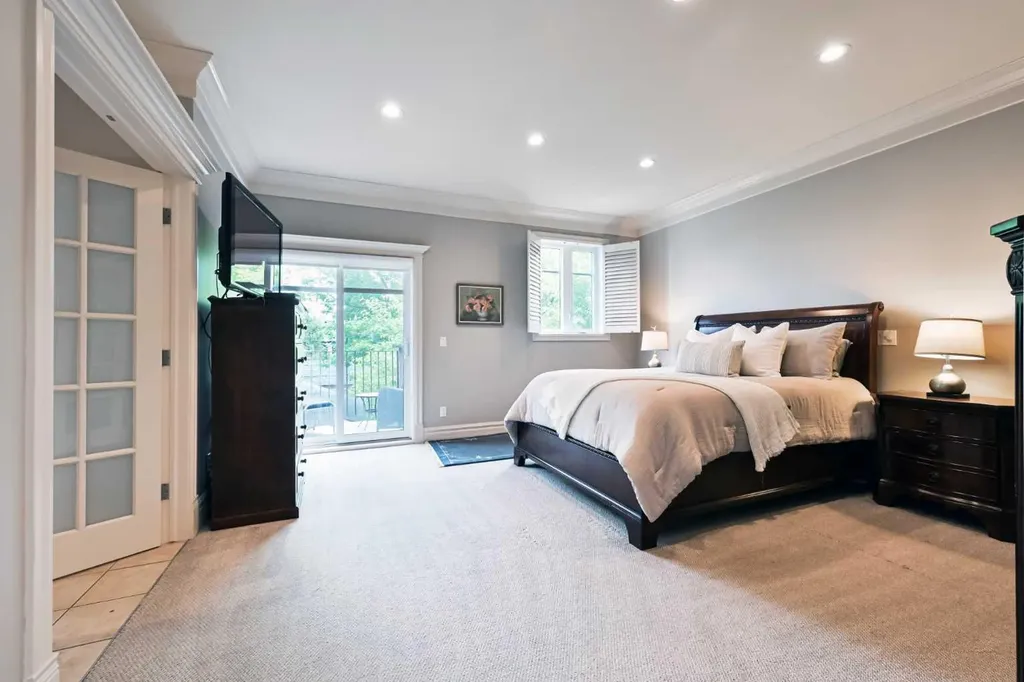 3608 2 Street SW Calgary AB T2S 1T8