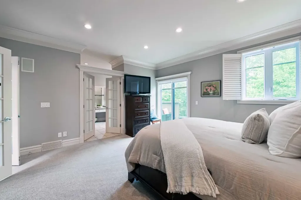 3608 2 Street SW Calgary AB T2S 1T8