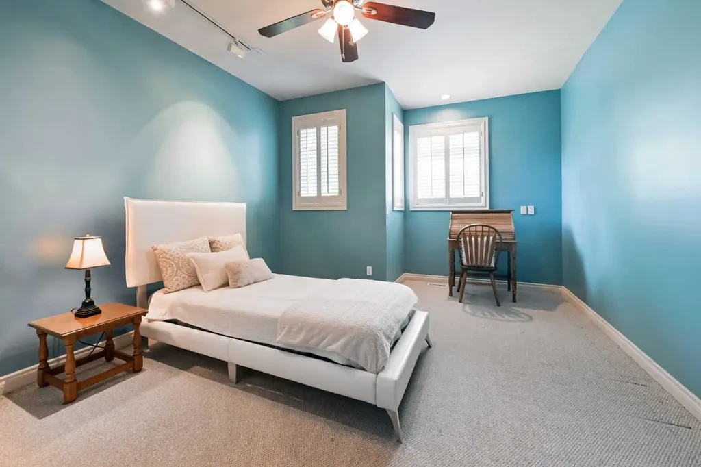 3608 2 Street SW Calgary AB T2S 1T8