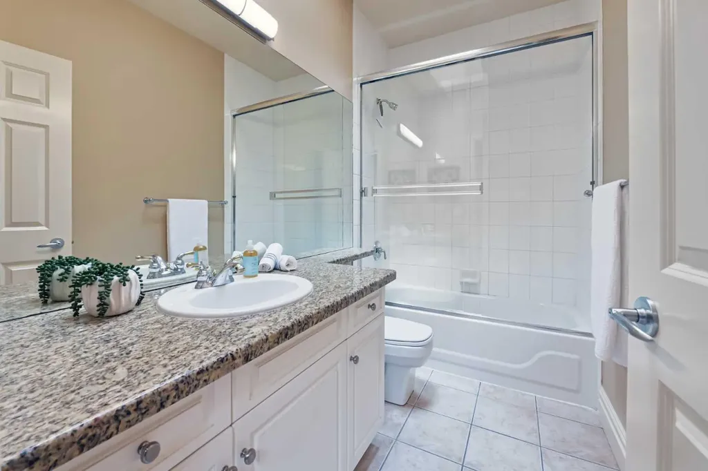 3608 2 Street SW Calgary AB T2S 1T8
