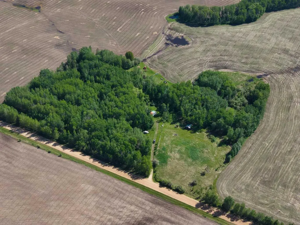 2022590;1;1 Rural Lesser Slave River No. 124 M.d. Of AB T0G 0M0