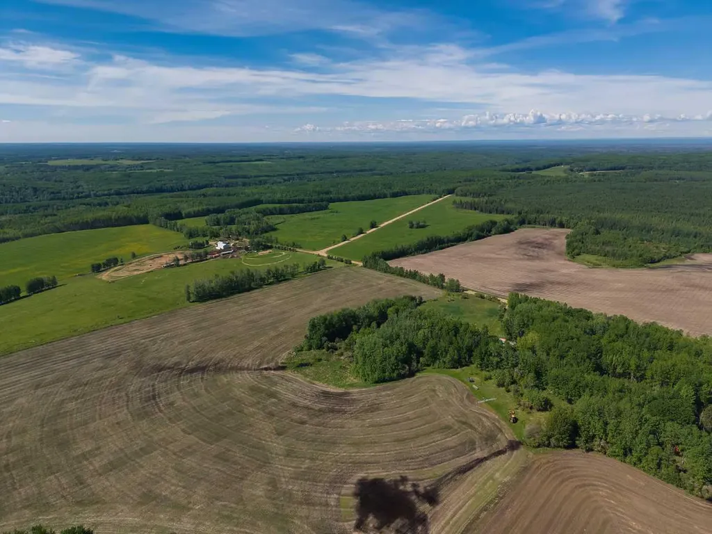2022590;1;1 Rural Lesser Slave River No. 124 M.d. Of AB T0G 0M0