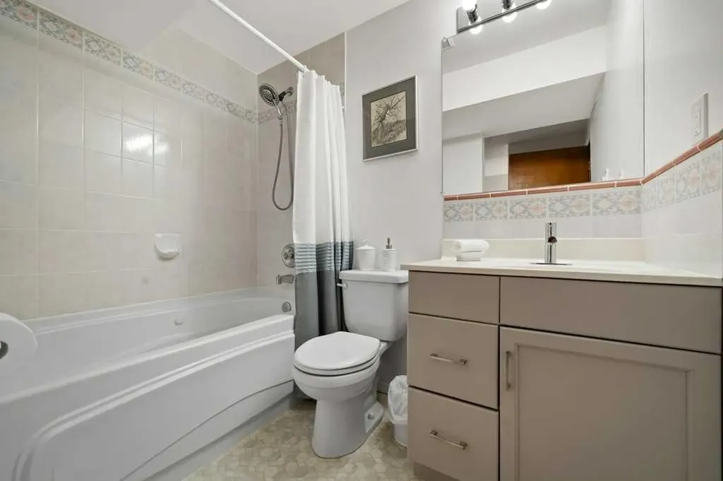 285 Colter Crescent NW Medicine Hat AB T1A 7B1