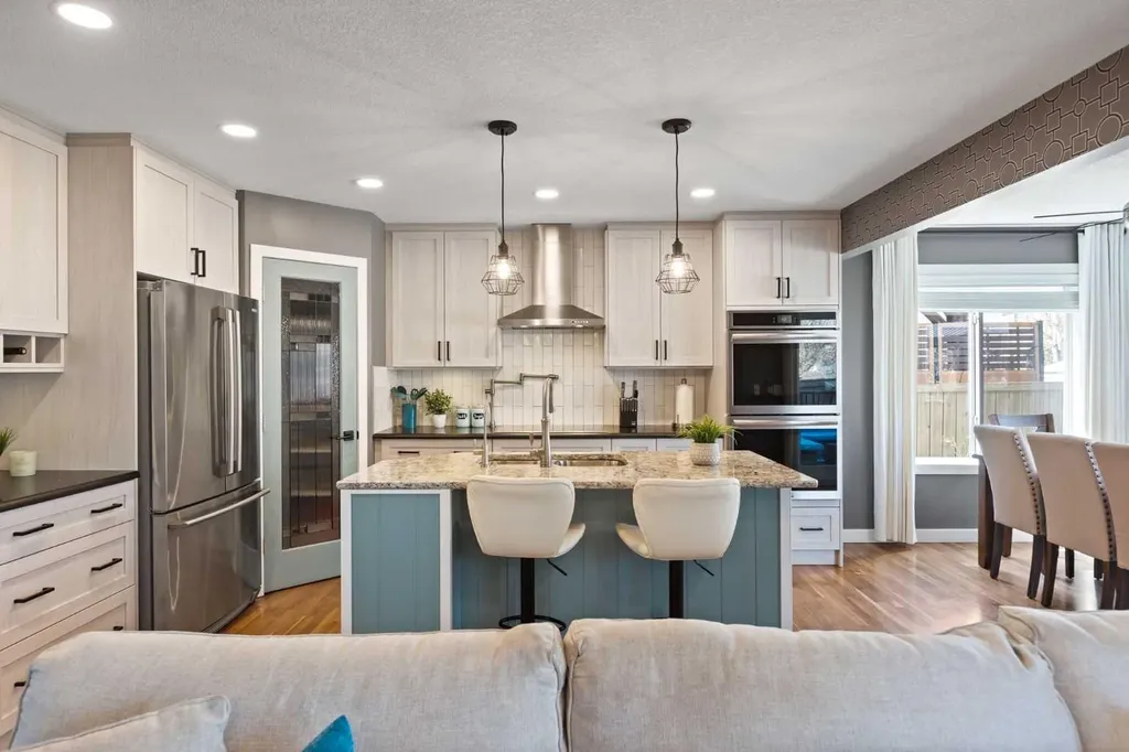 22 Brightondale Park SE Calgary AB T2Z4N7