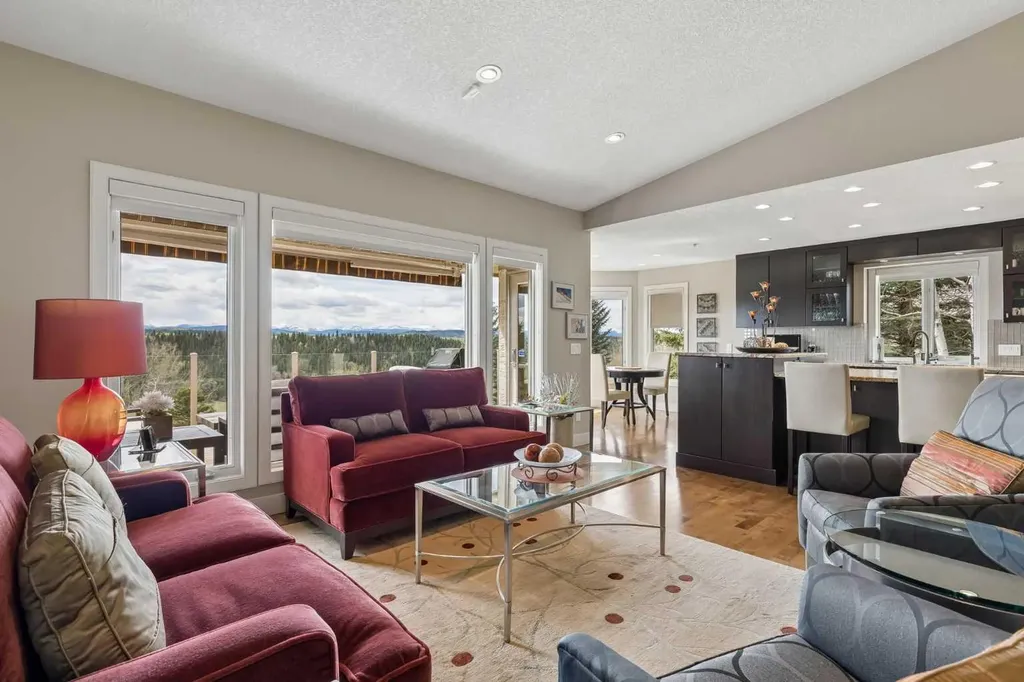 48 Sunset Way Priddis Greens AB T0L 1W3